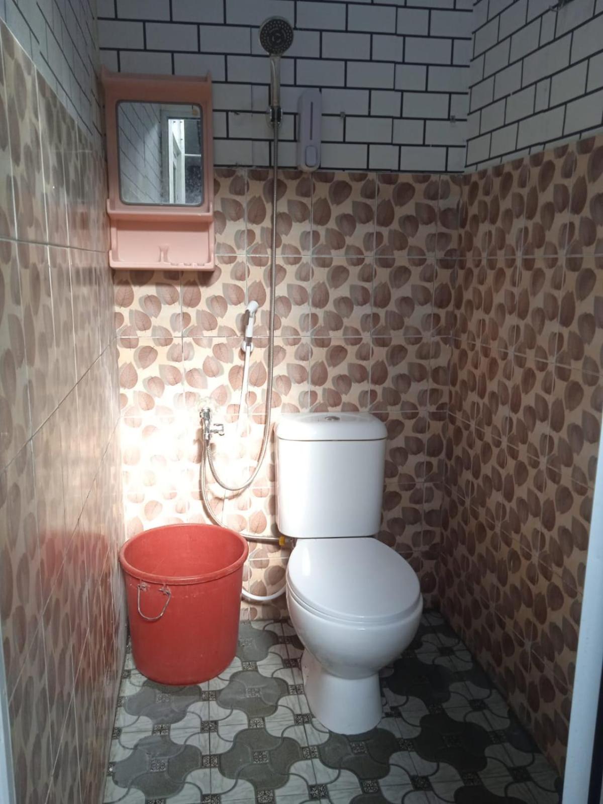 Shifana Homestay Syariah Yogyakarta Exterior foto